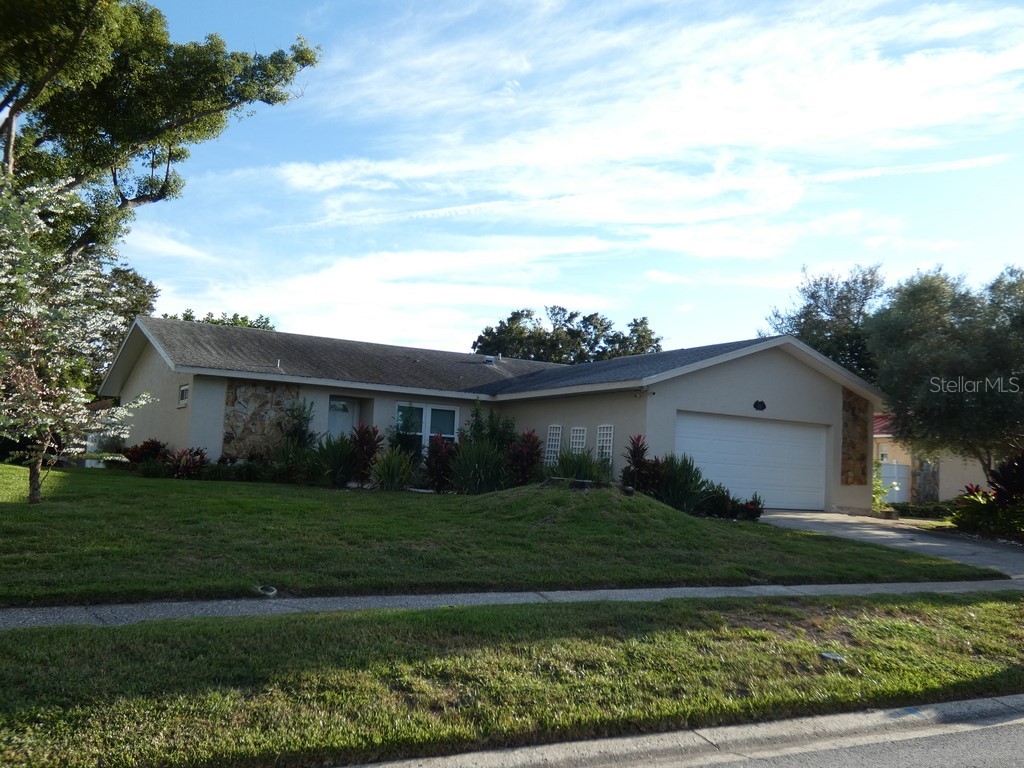 2755 Merlin Way Clearwater FL 33761 W7879226 image1