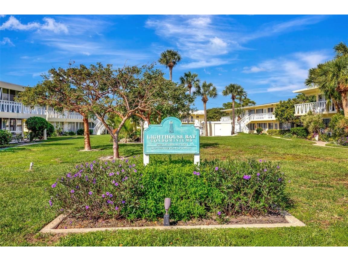 2755 NE 28th Avenue #A3 Lighthouse Point FL 33064 W7874779 image4