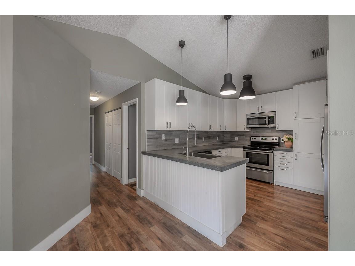 2756 Braham Court Palm Harbor FL 34684 TB8444206 image11