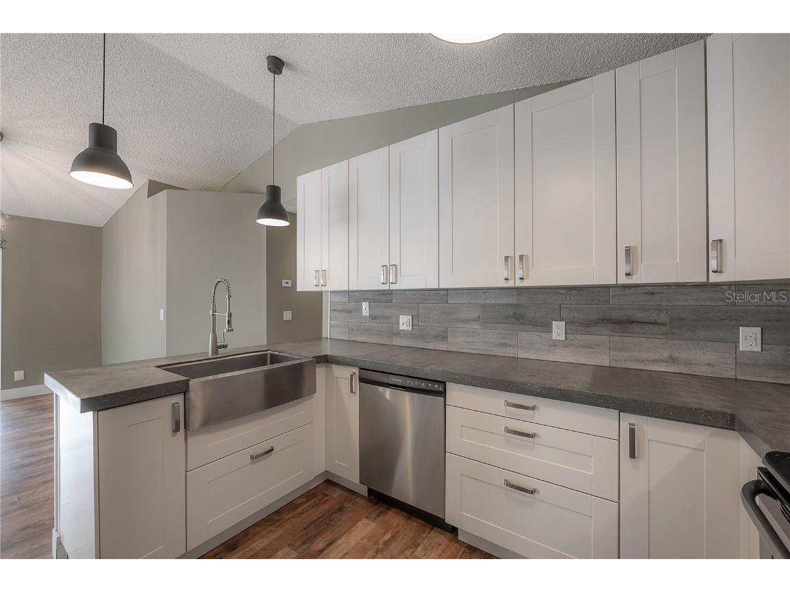 2756 Braham Court Palm Harbor FL 34684 TB8444206 image13