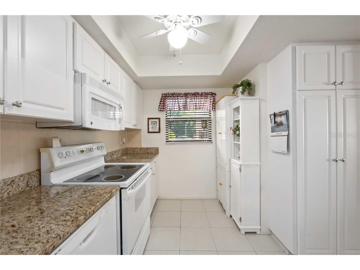 2756 Clubhouse Drive #101 Sarasota FL 34232 A4675728 image12