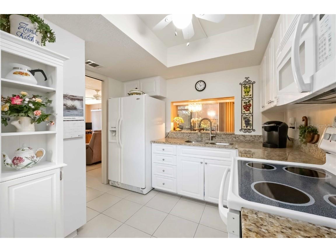 2756 Clubhouse Drive #101 Sarasota FL 34232 A4675728 image16