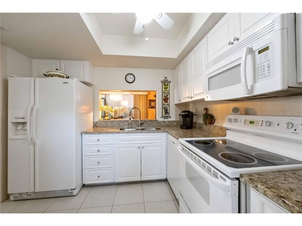 2756 Clubhouse Drive #101 Sarasota FL 34232 A4675728 image17