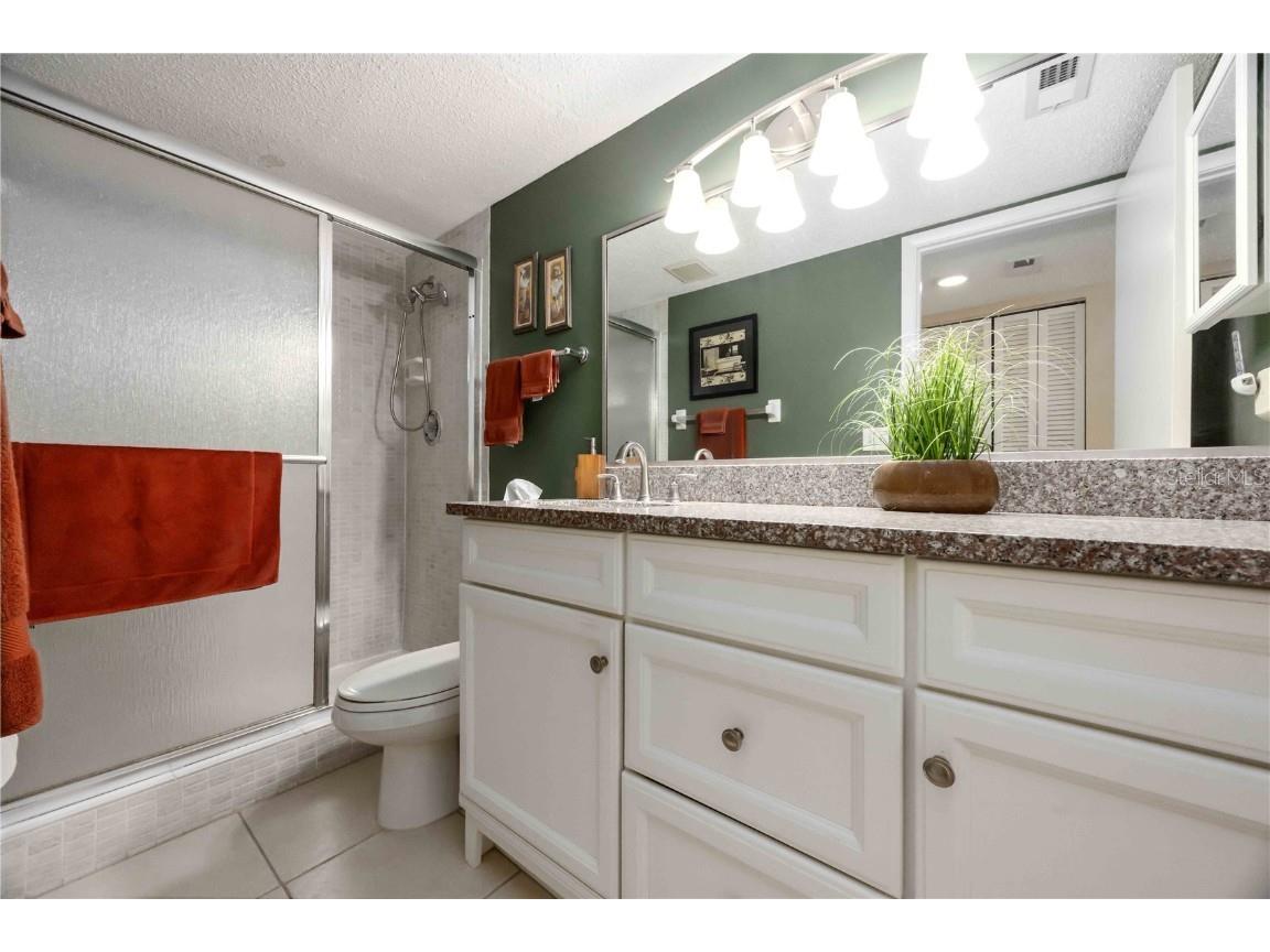 2756 Clubhouse Drive #101 Sarasota FL 34232 A4675728 image27