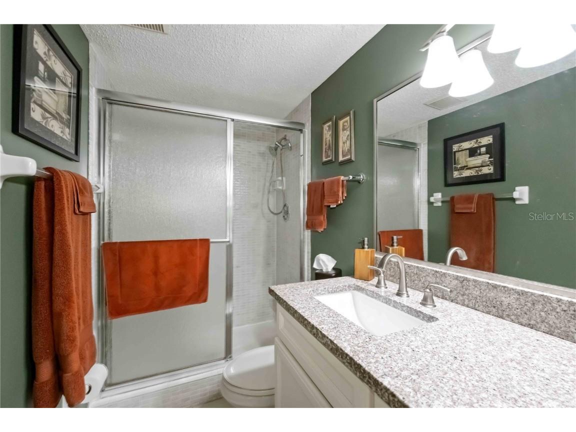 2756 Clubhouse Drive #101 Sarasota FL 34232 A4675728 image28