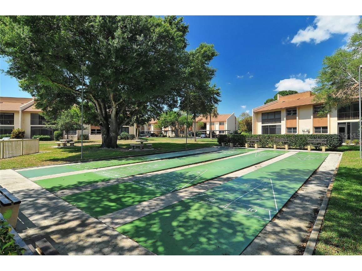 2756 Clubhouse Drive #101 Sarasota FL 34232 A4675728 image43