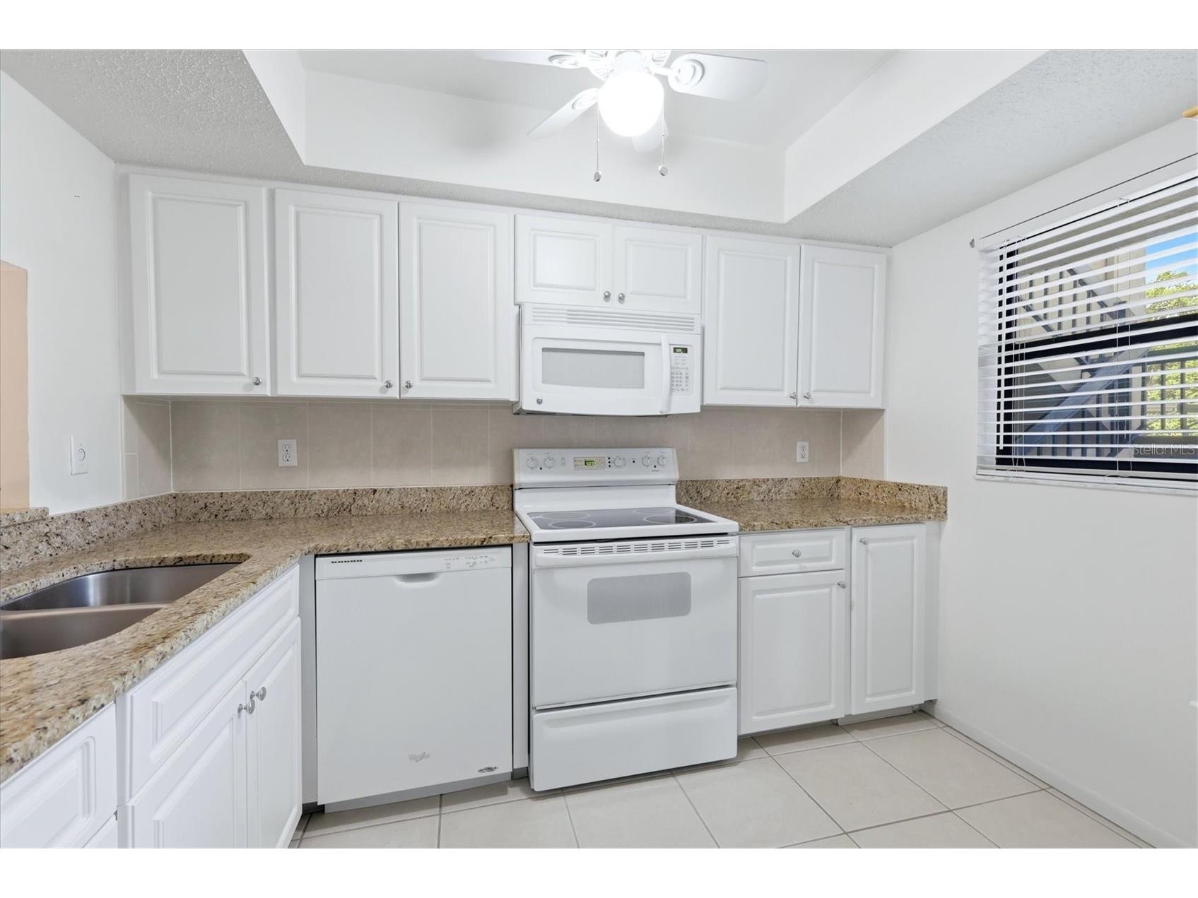 2756 Clubhouse Drive #101 Sarasota FL 34232 N6143766 image20