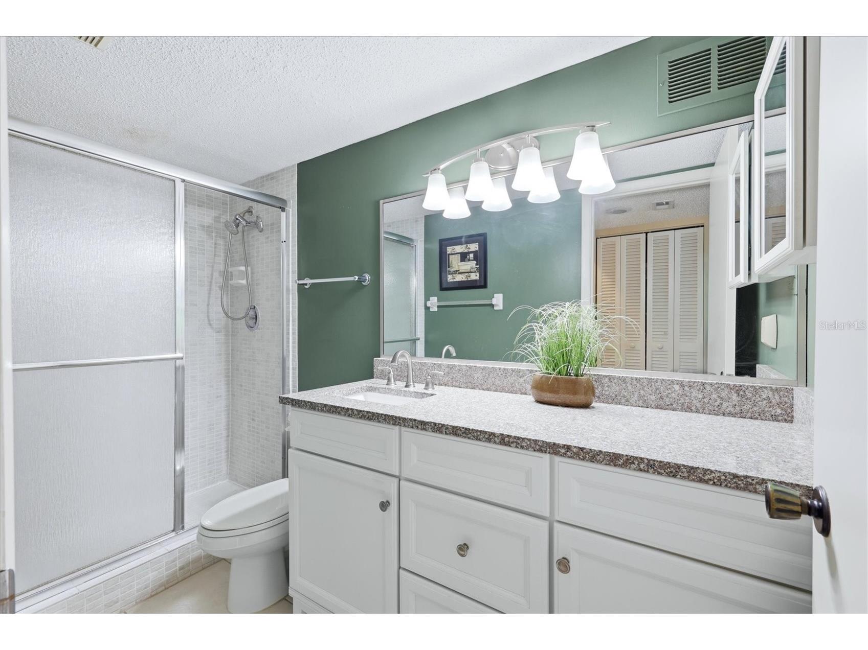 2756 Clubhouse Drive #101 Sarasota FL 34232 N6143766 image27