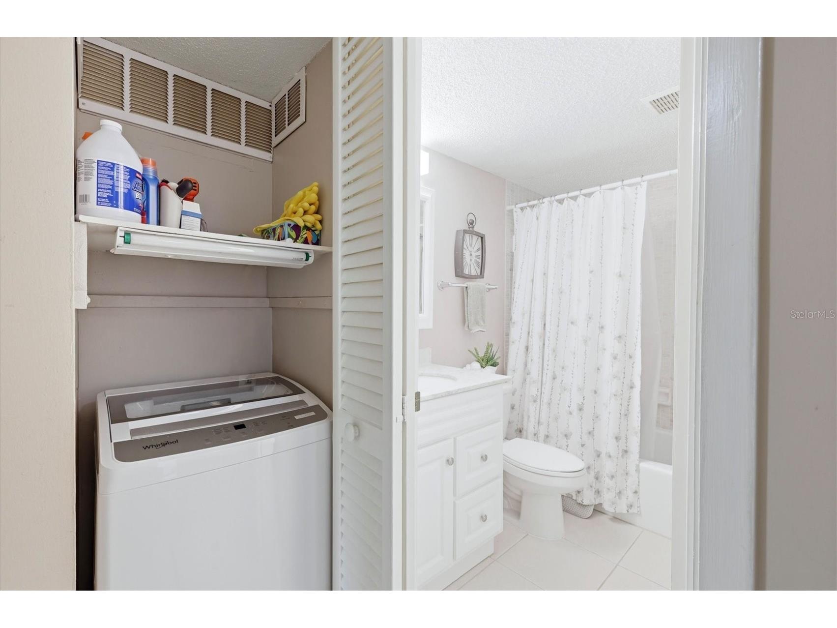 2756 Clubhouse Drive #101 Sarasota FL 34232 N6143766 image28