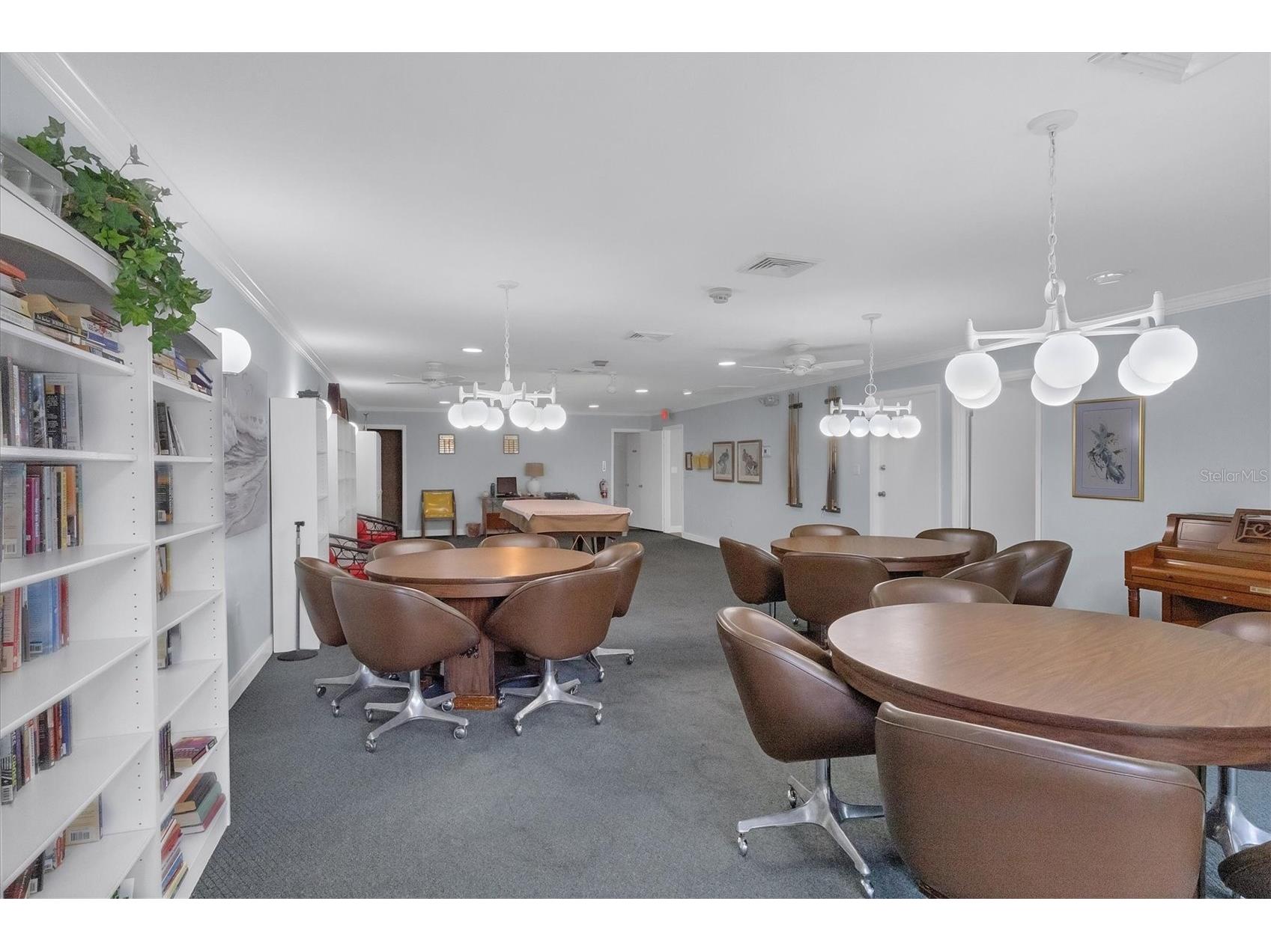 2756 Clubhouse Drive #101 Sarasota FL 34232 N6143766 image43