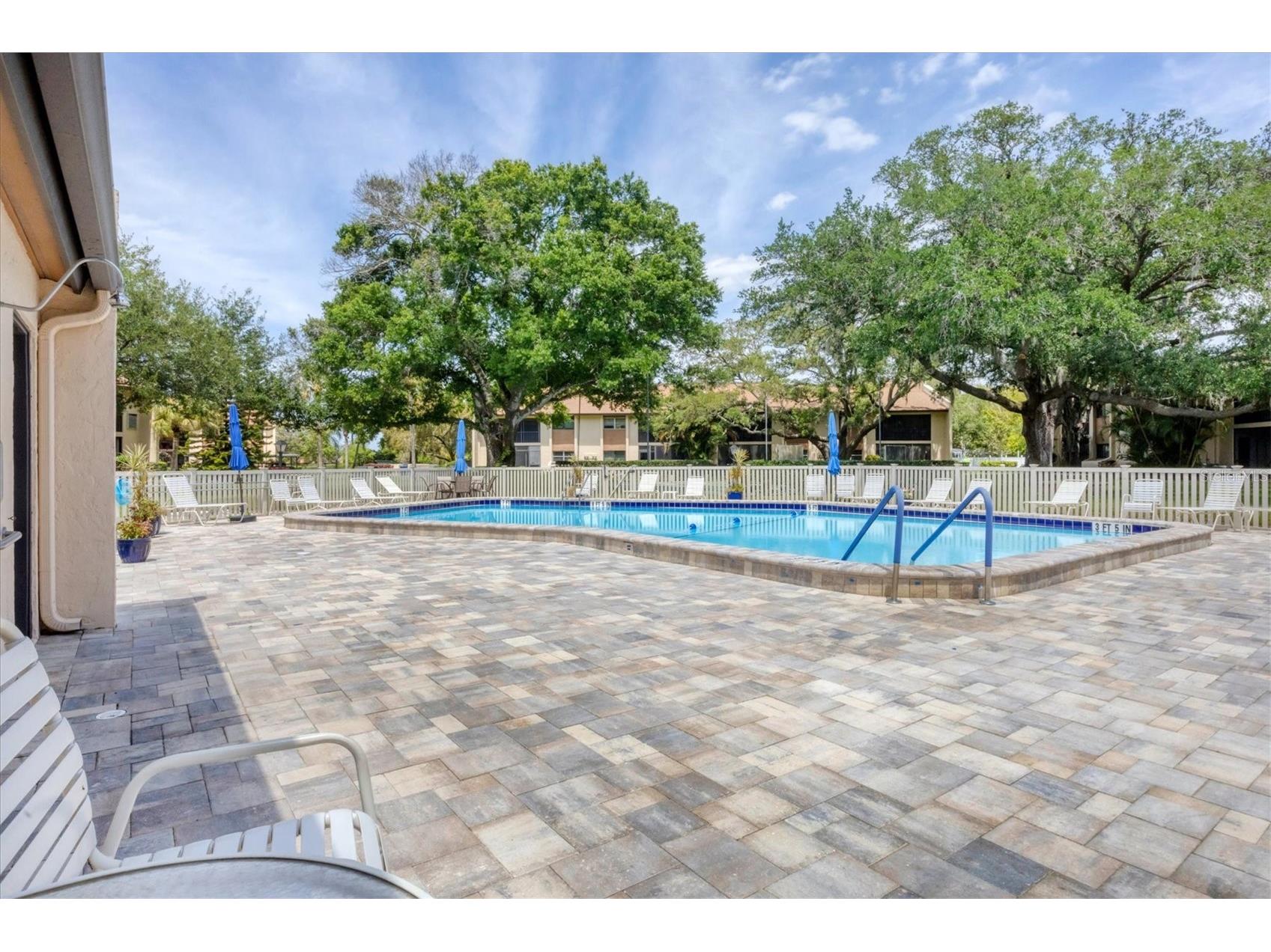 2756 Clubhouse Drive #101 Sarasota FL 34232 N6143766 image49