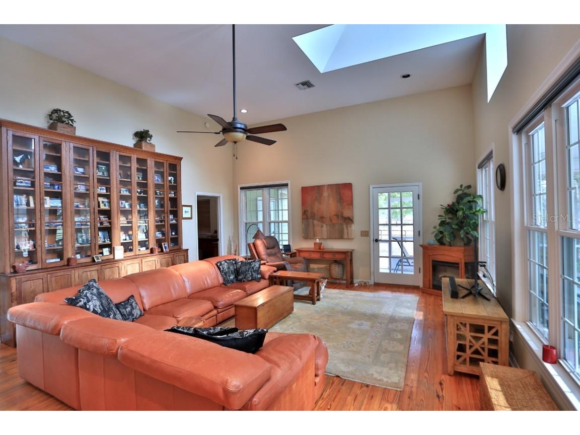 2756 County Road 204 Oxford FL 34484 OM693529 image9