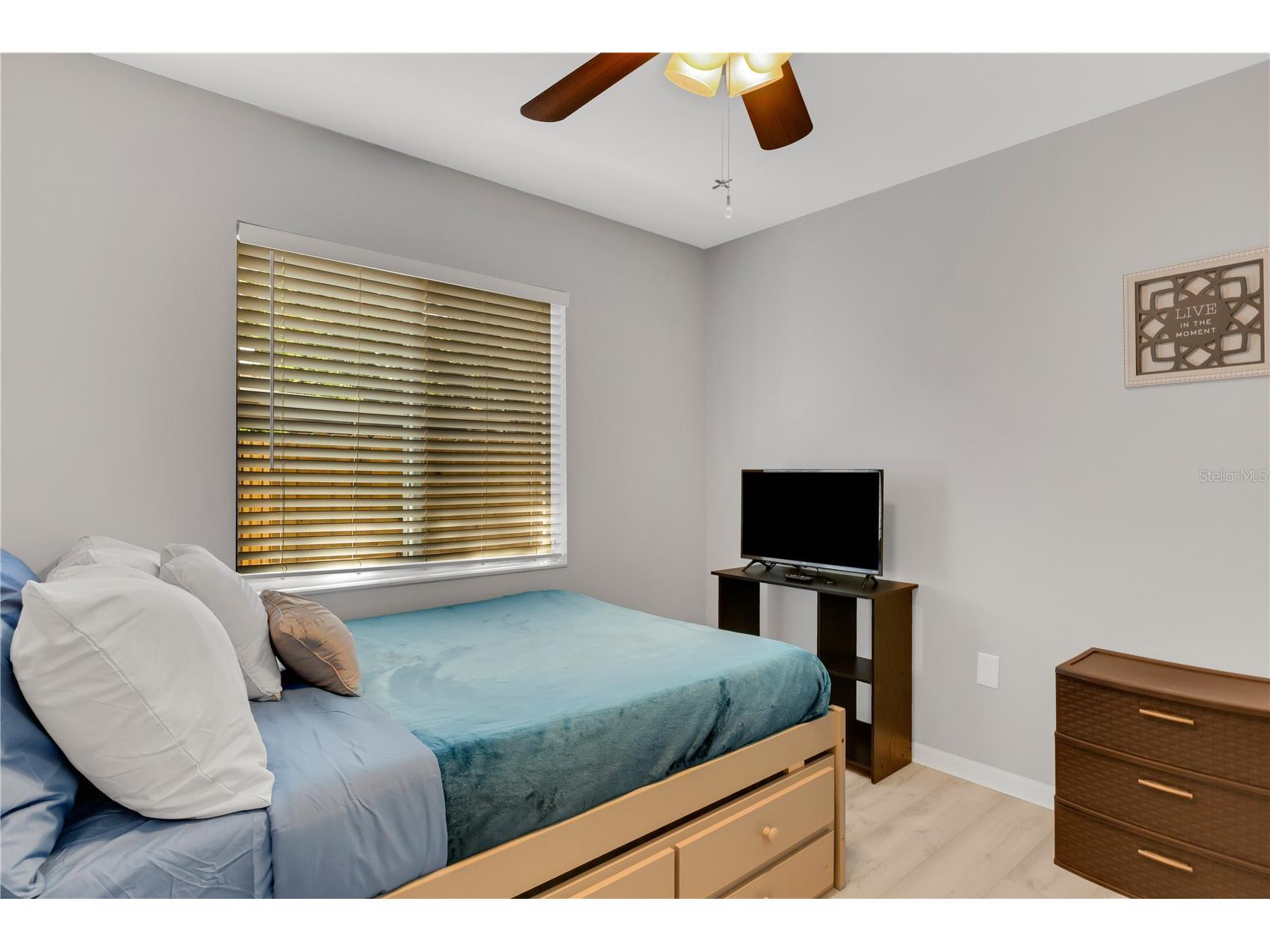 2757 Feiffer Circle Sarasota FL 34235 A4691052 image22