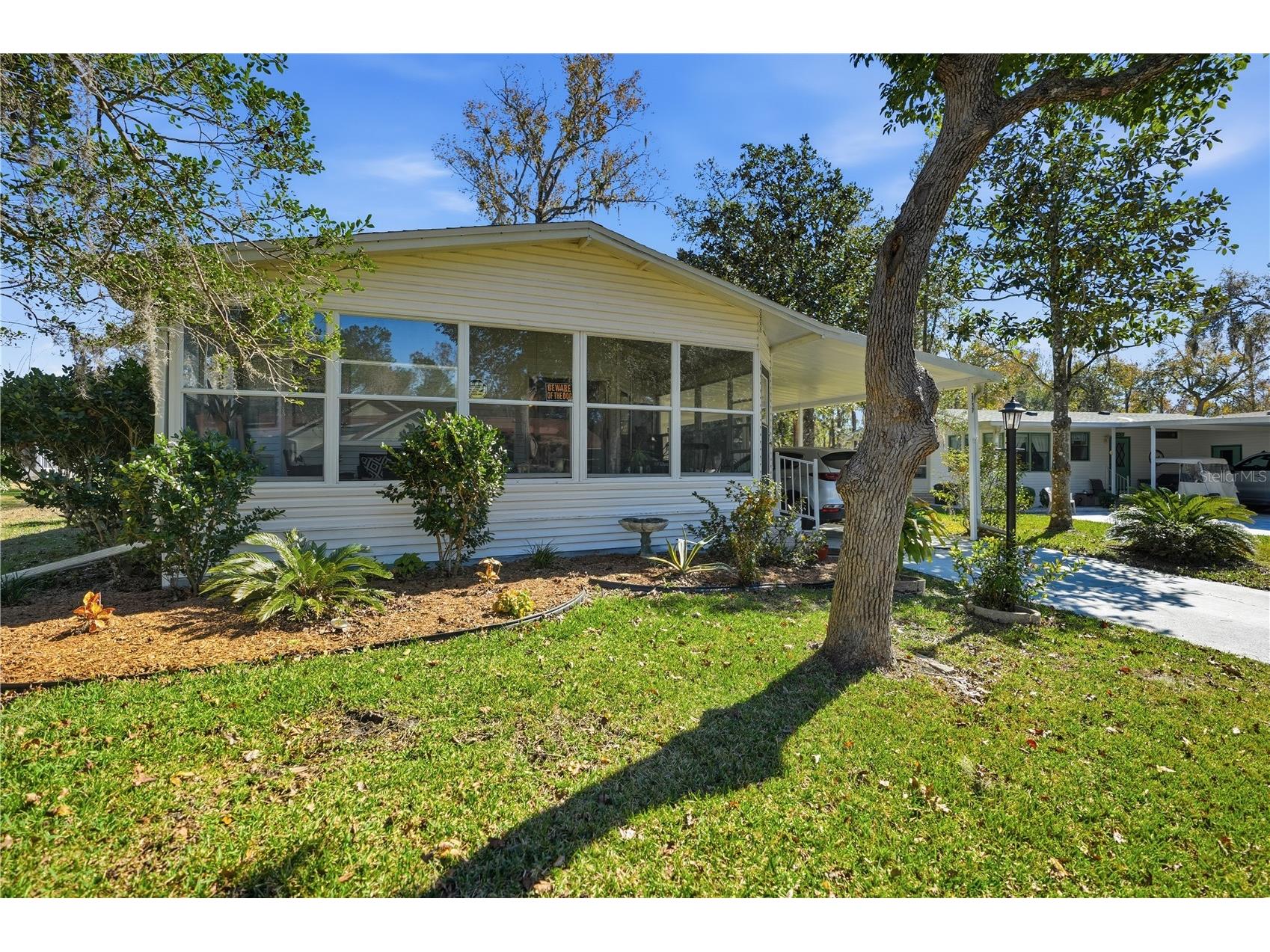 2757 Kingswood Circle Brooksville FL 34604 W7882378 image1