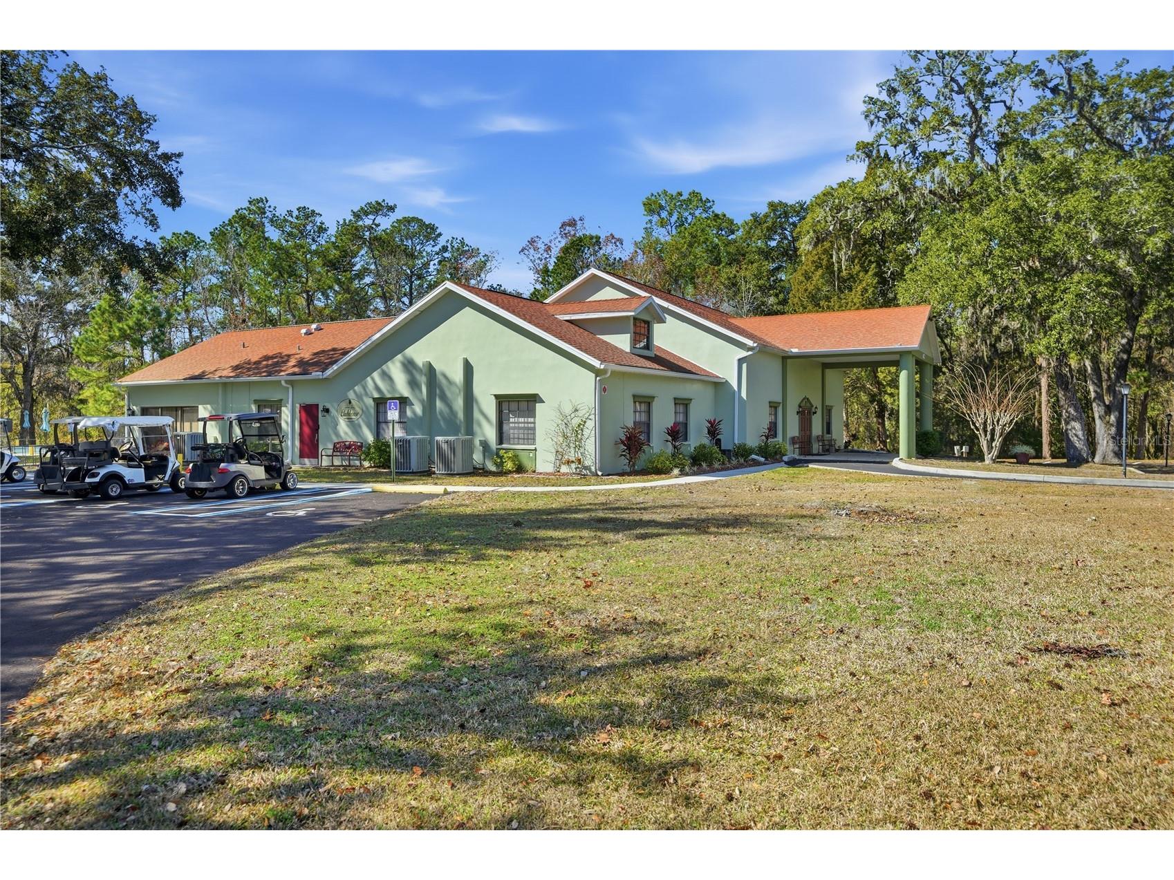 2757 Kingswood Circle Brooksville FL 34604 W7882378 image26