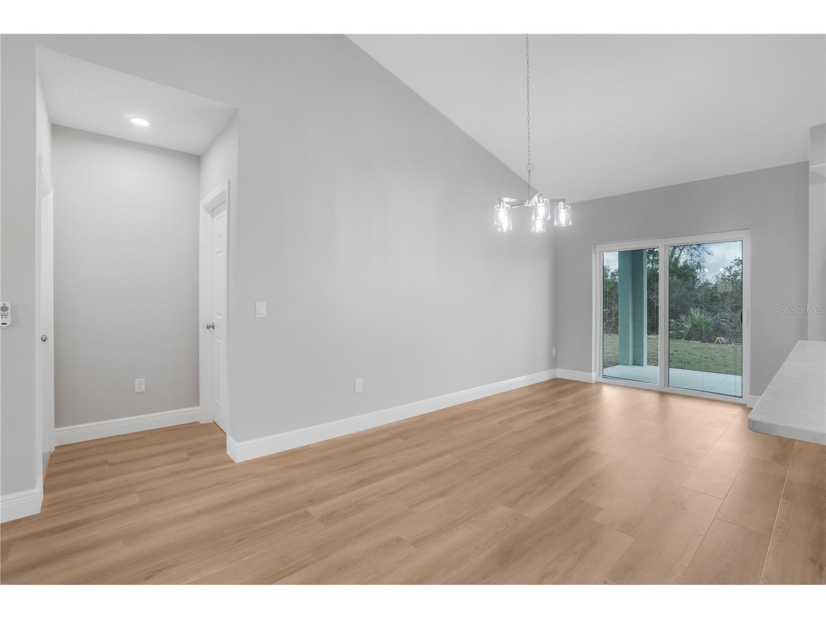 2757 S Elston Drive Deltona FL 32738 - LAKE ELSTON V4946201 image4