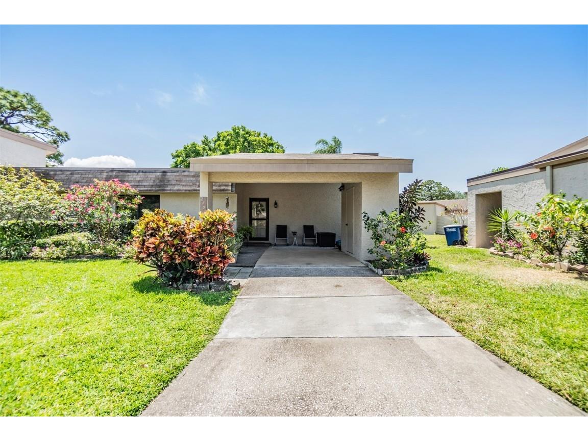 2757 Sand Hollow Court Clearwater FL 33761 U8239428 image1