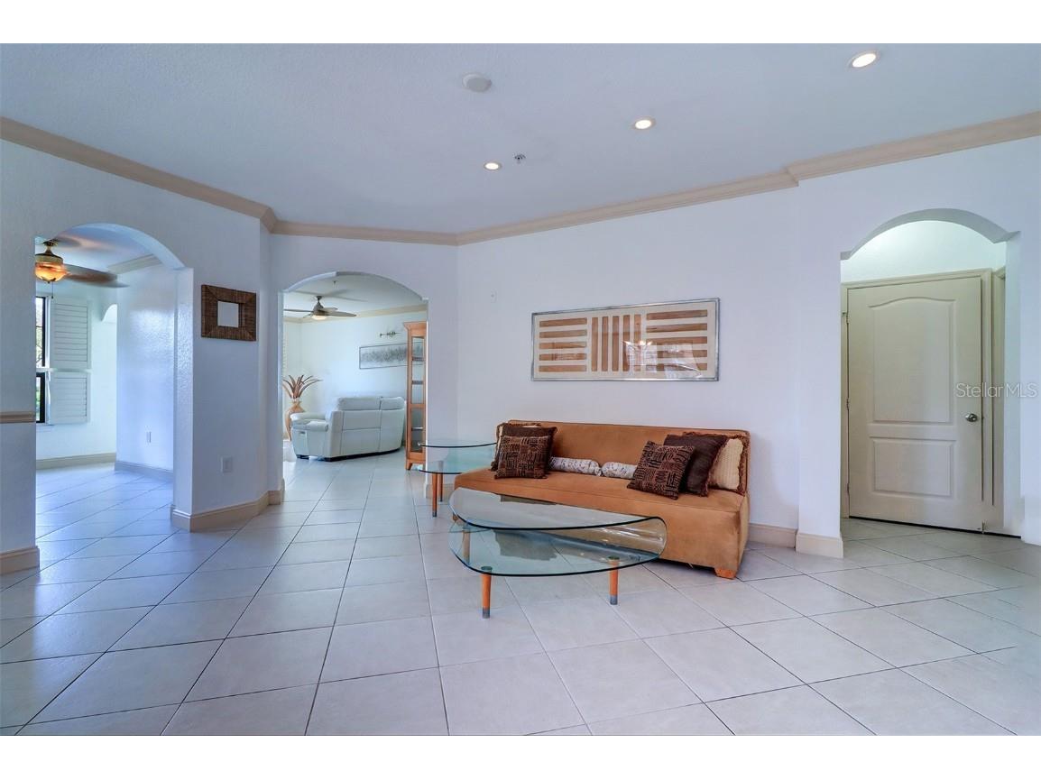 2757 Via Cipriani #1114A Clearwater FL 33764 - OLD TAMPA BAY TB8424236 image5