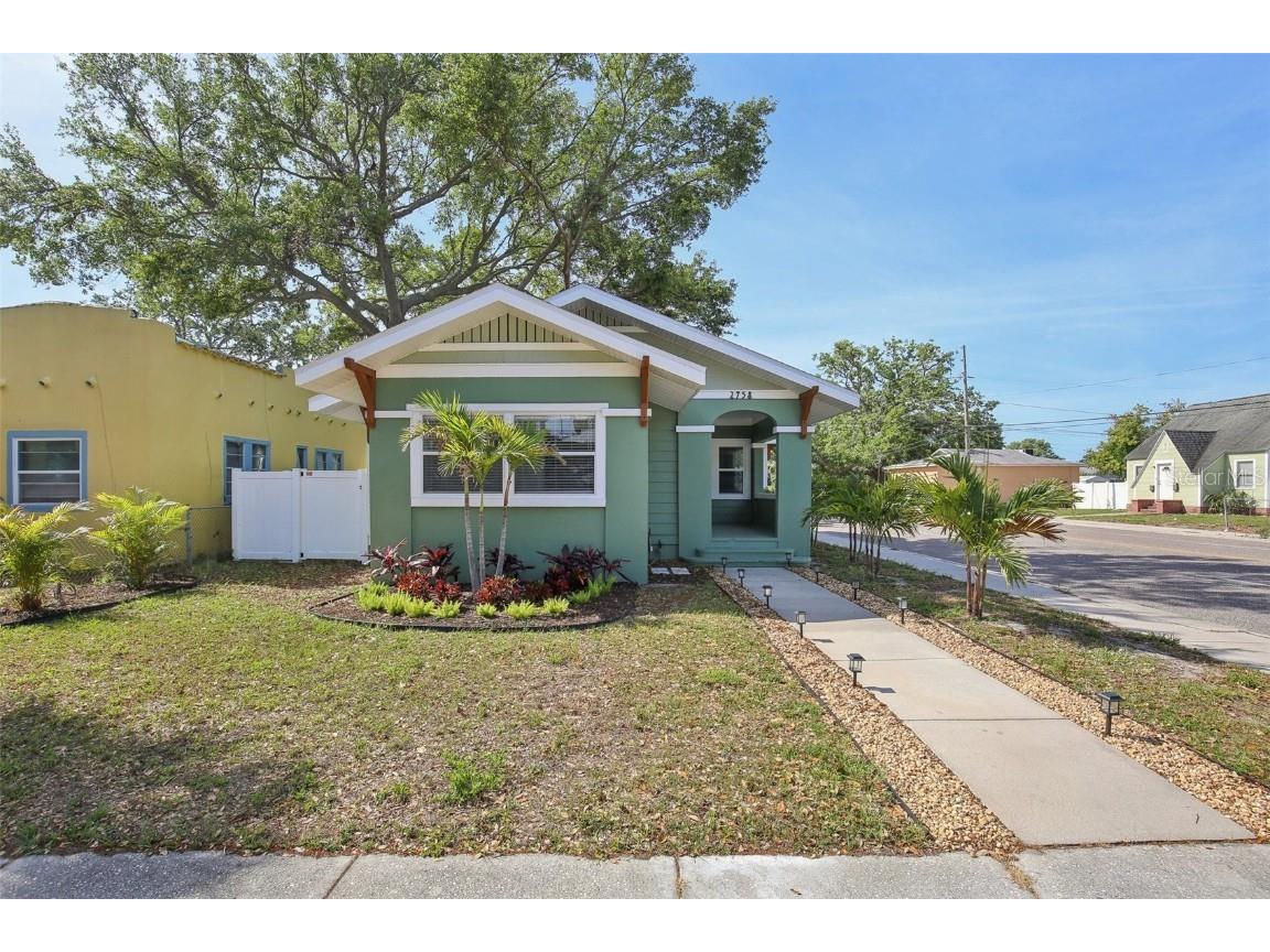 2758 3rd Avenue S Saint Petersburg FL 33712 TB8370358 image1