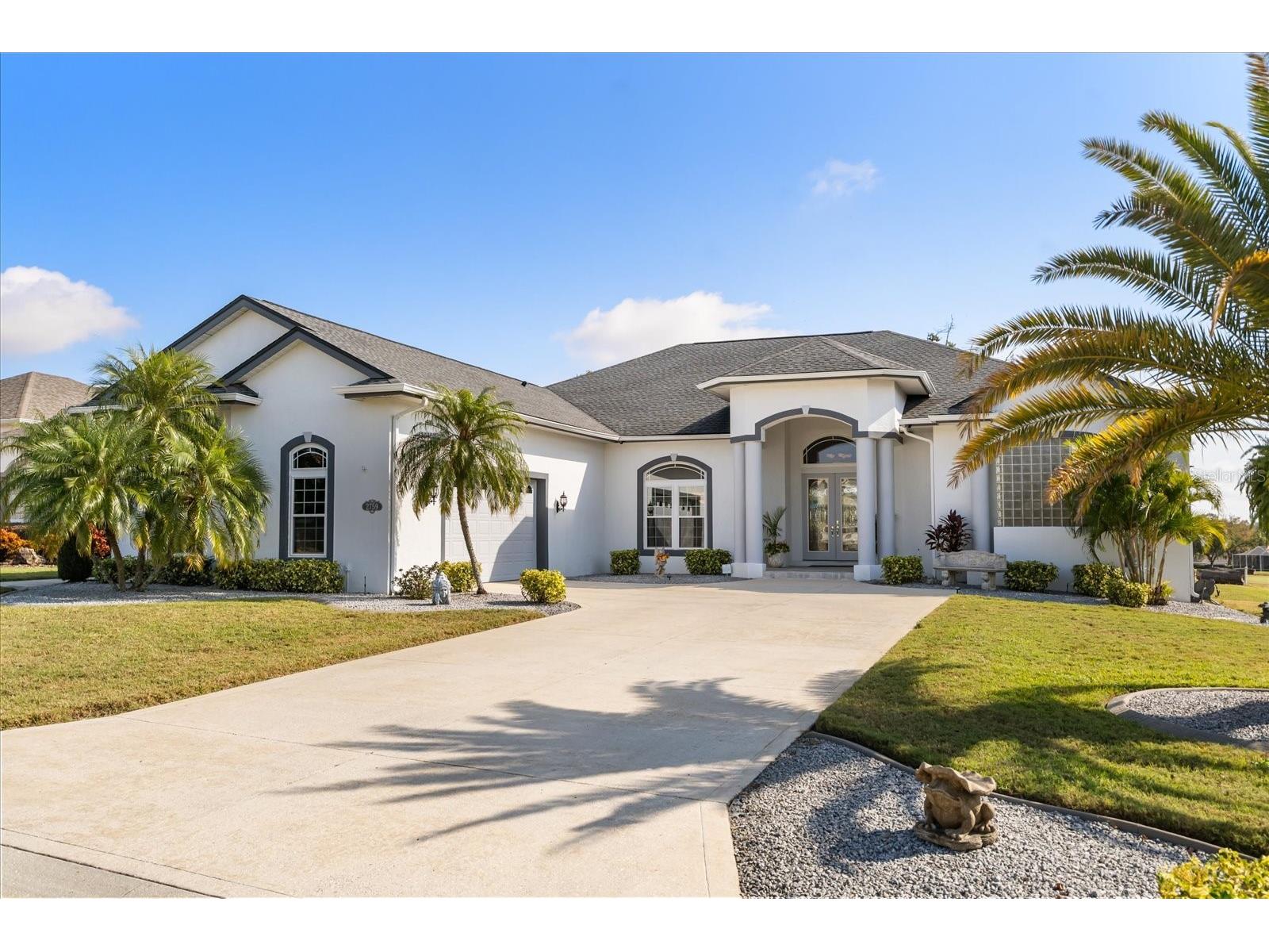 2759 Huntington Hills Drive Lakeland FL 33810 - LAKE LESTER O6359629 image1