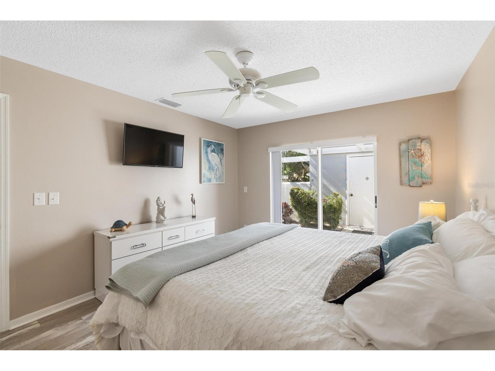 276 Cerromar Way S #60 Venice FL 34293 N6143432 image17
