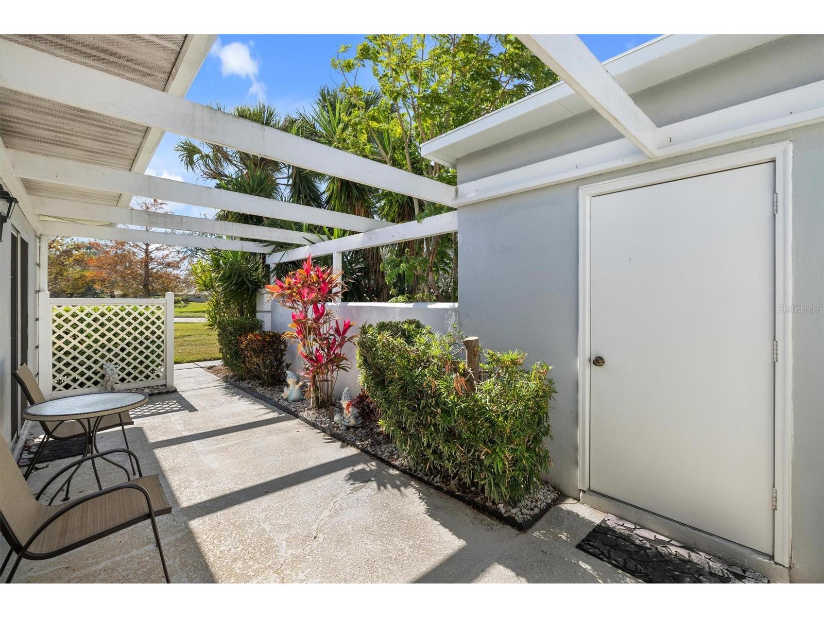 276 Cerromar Way S #60 Venice FL 34293 N6143432 image4
