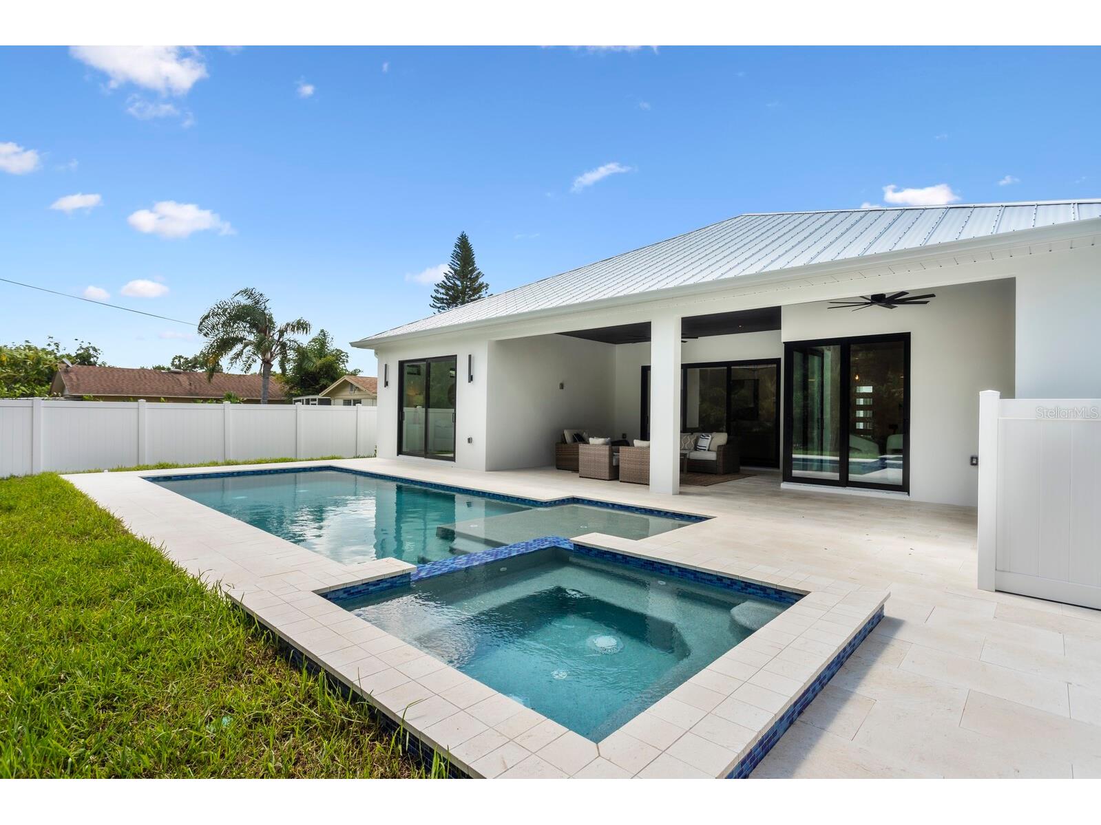 276 Island Circle Sarasota FL 34242 - GRAND CANAL A4667090 image17