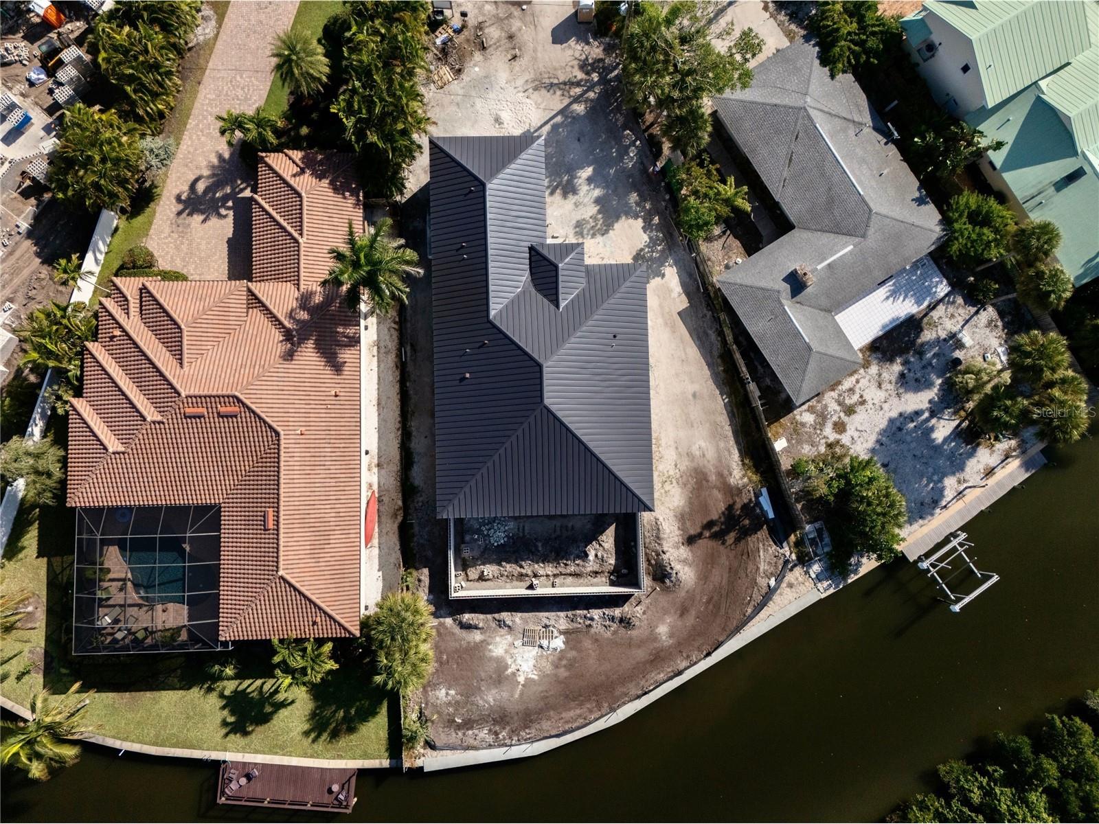 276 Island Circle Sarasota FL 34242 - GRAND CANAL A4667090 image4