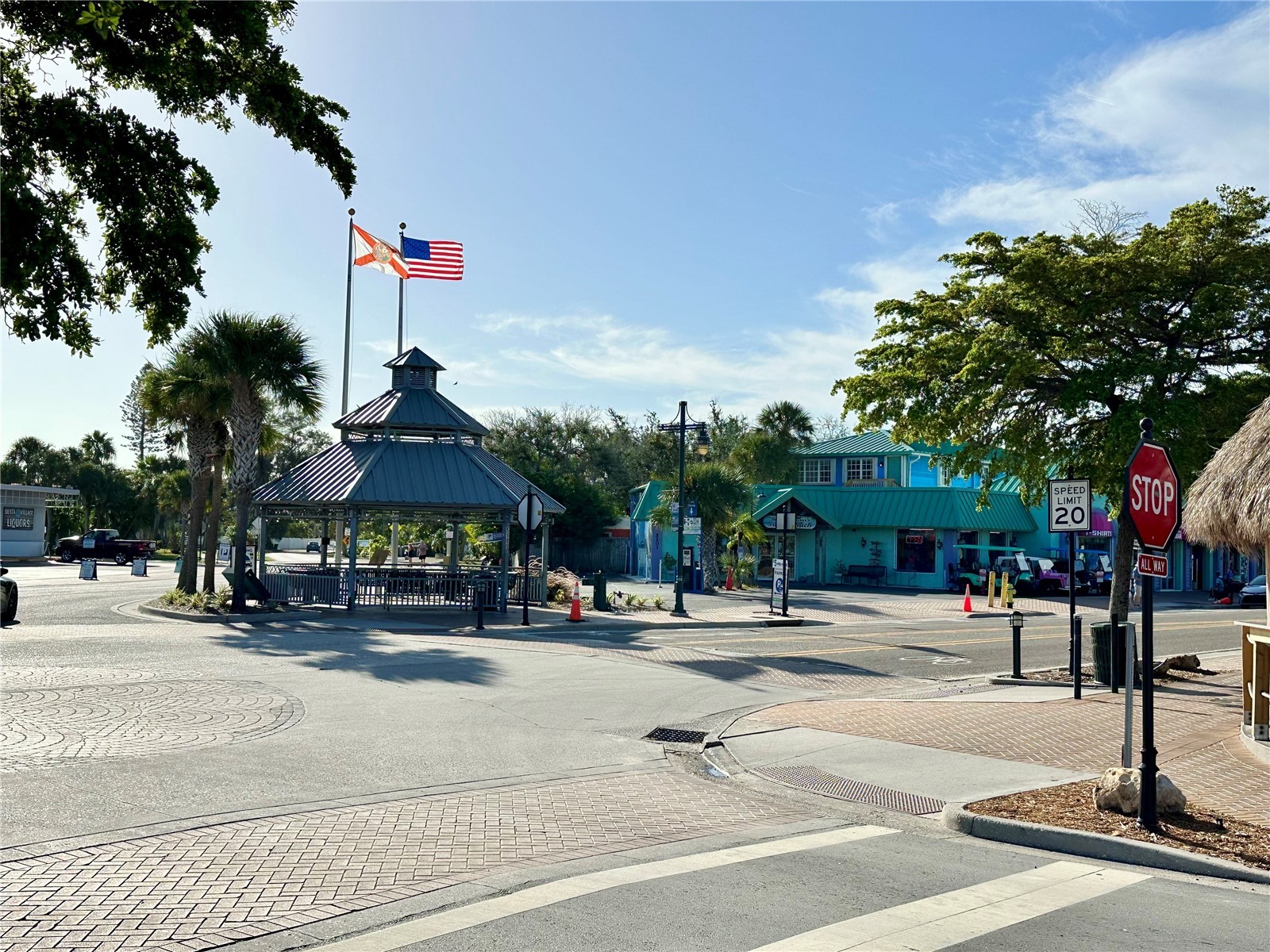 276 Island Circle Sarasota FL 34242 - GRAND CANAL A4667090 image40