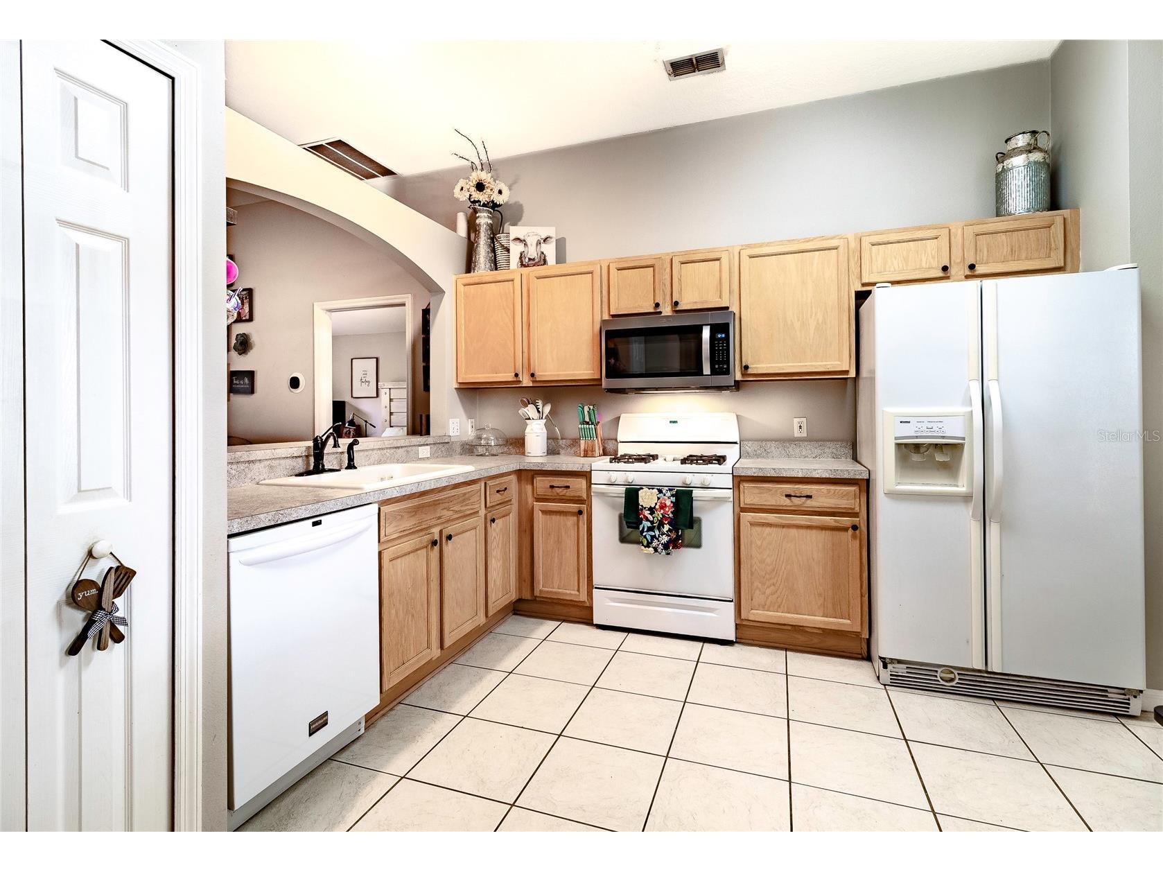 276 Kettering Road Deltona FL 32725 V4947059 image9