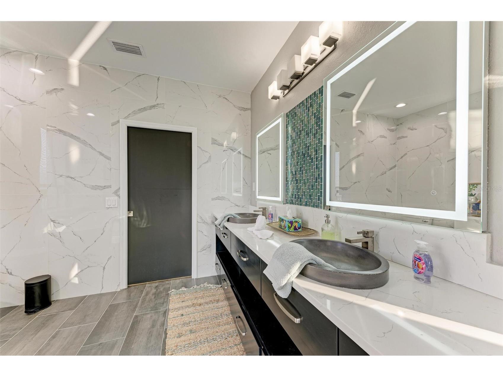 276 Lewis Circle #112 Punta Gorda FL 33950 C7527075 image33