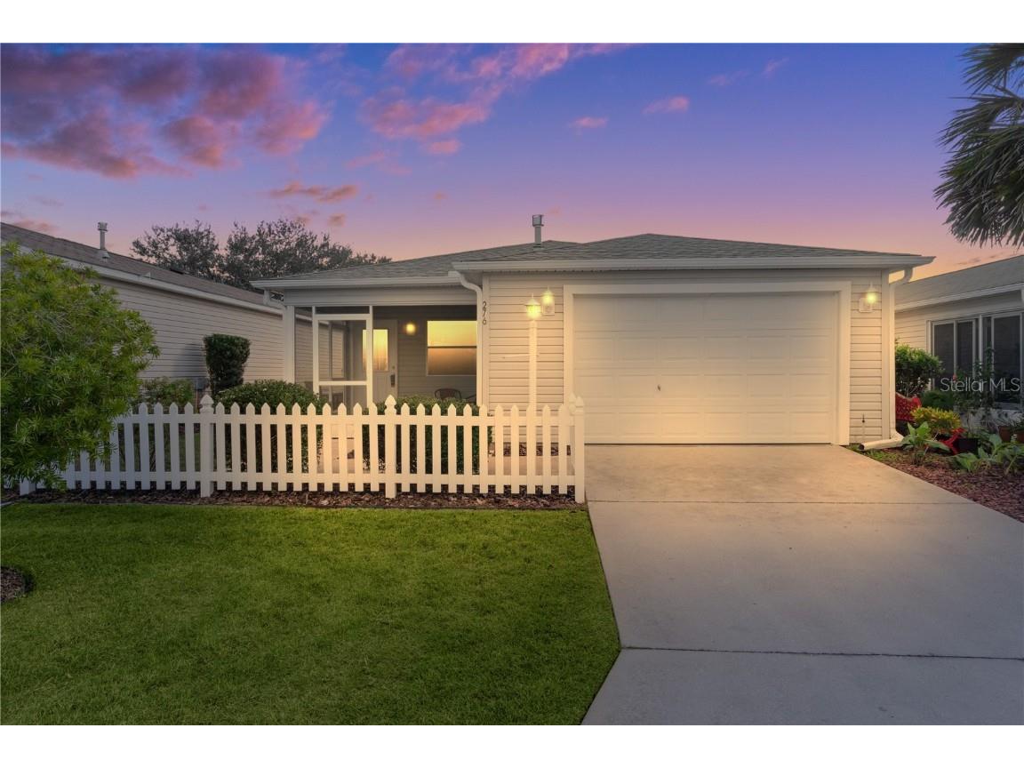 276 Varnville Way The Villages FL 32162 G5089095 image1