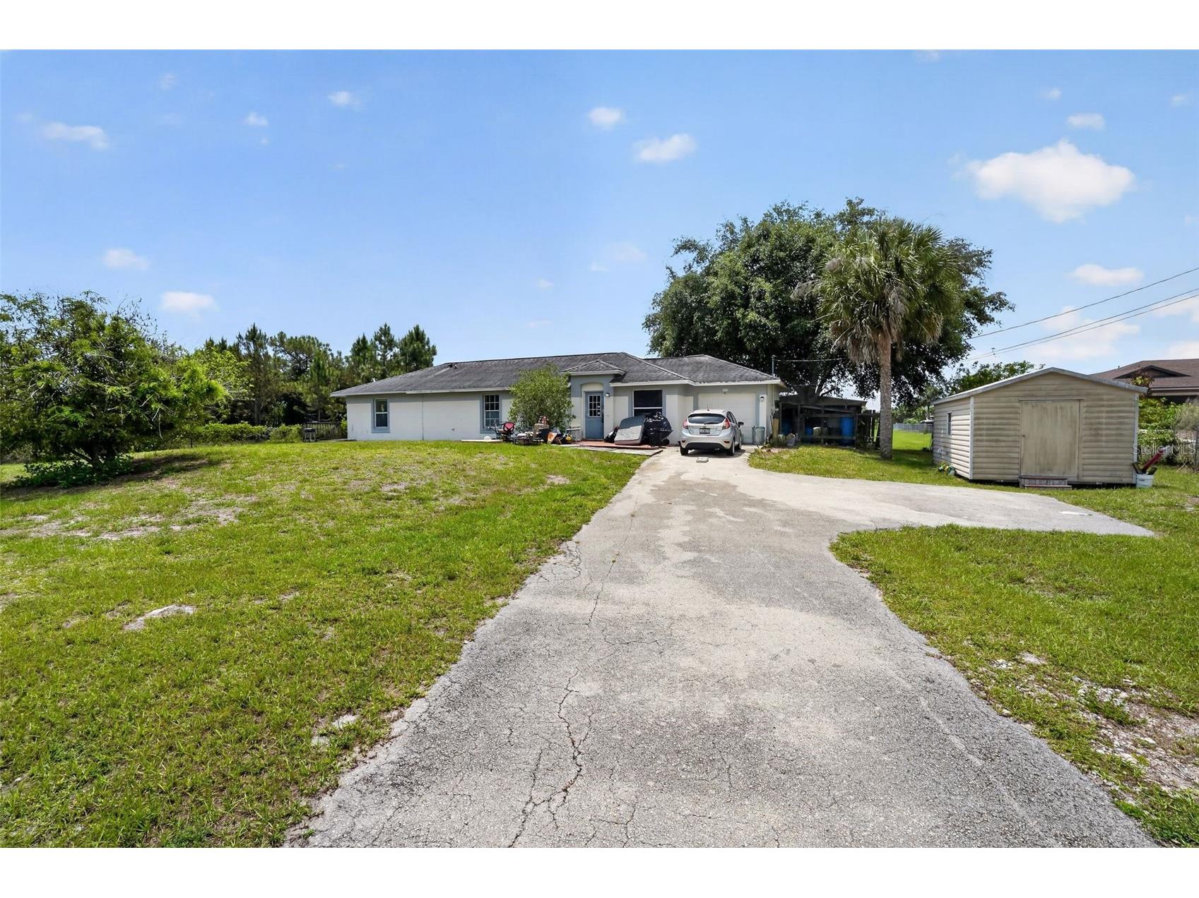 2760 39th Avenue NE Naples FL 34120 C7526929 image1