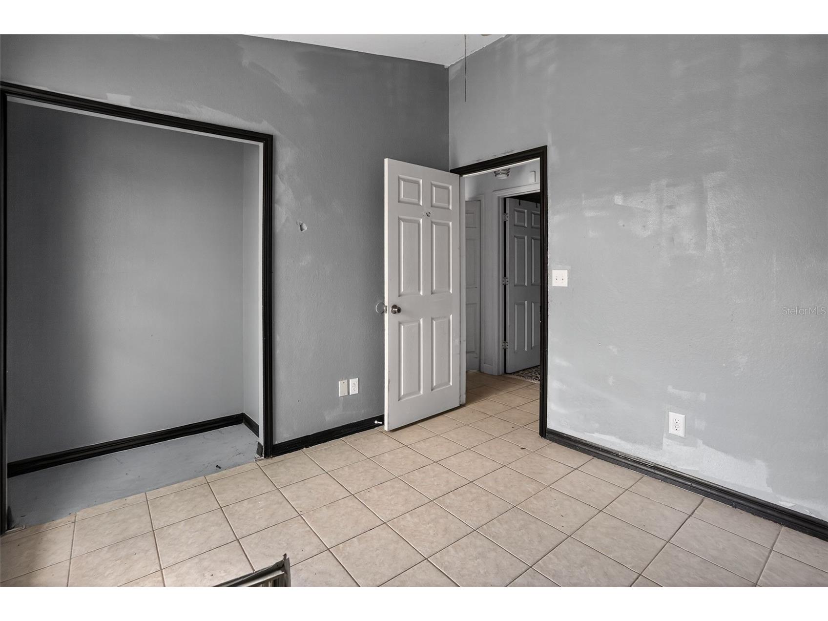 2760 39th Avenue NE Naples FL 34120 C7526929 image9