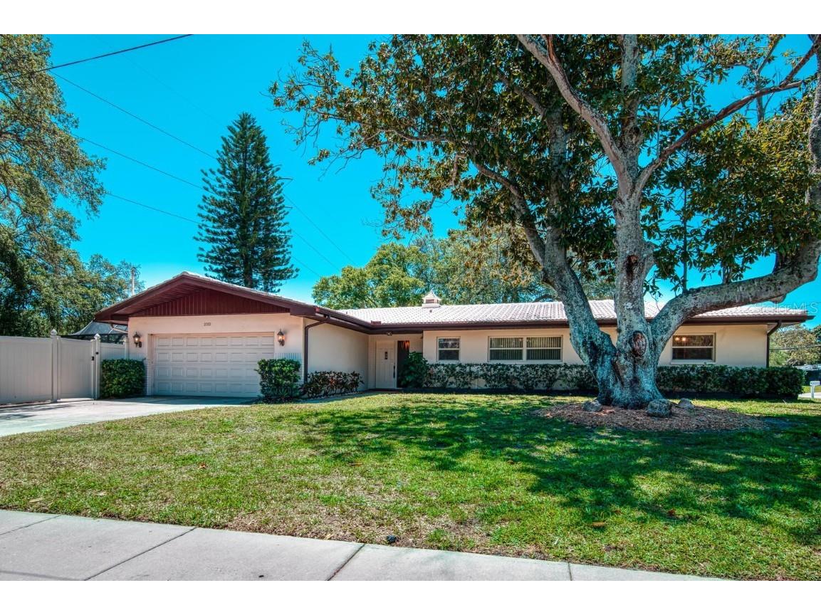 2760 Rosery Road NE Largo FL 33771 U8158824 image1