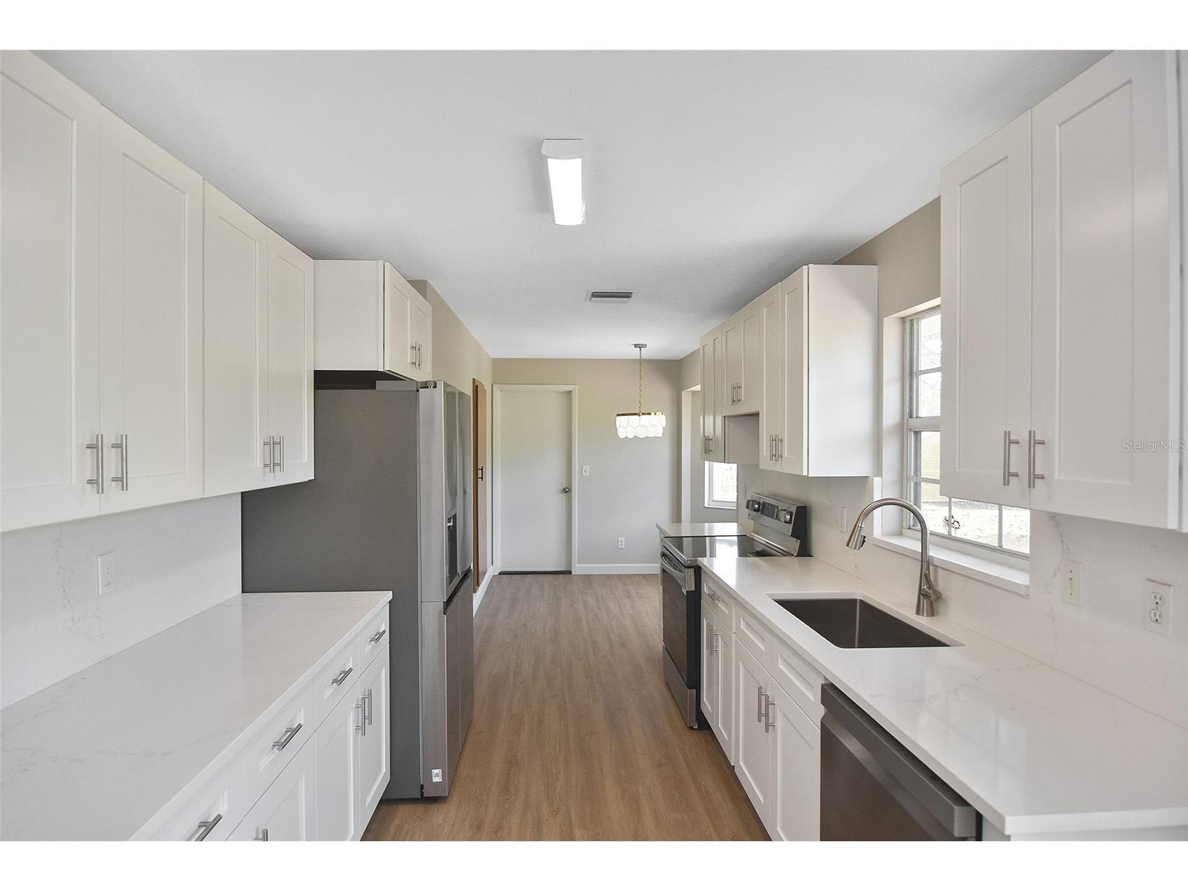 2760 Shamrock Drive Venice FL 34293 A4691385 image3