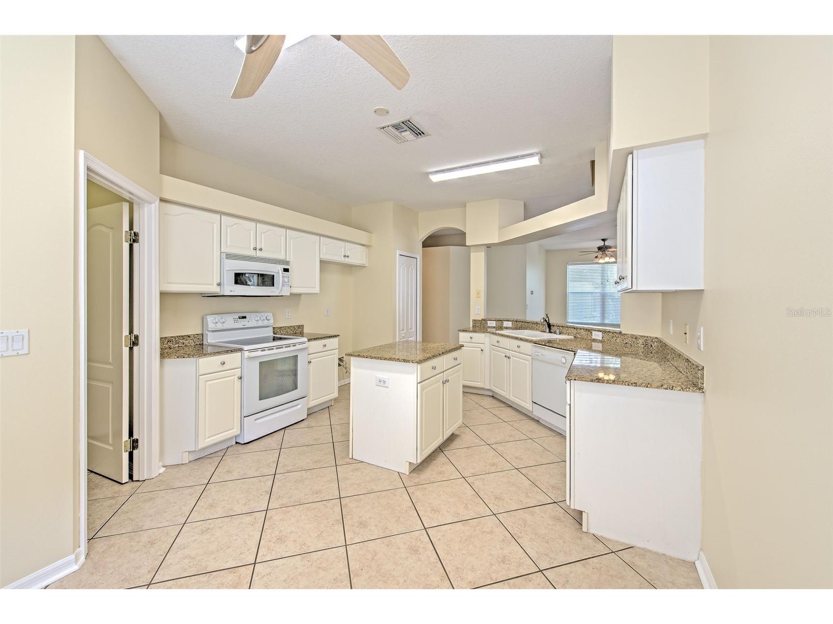 27601 Baybrook Loop Wesley Chapel FL 33544 TB8500271 image12