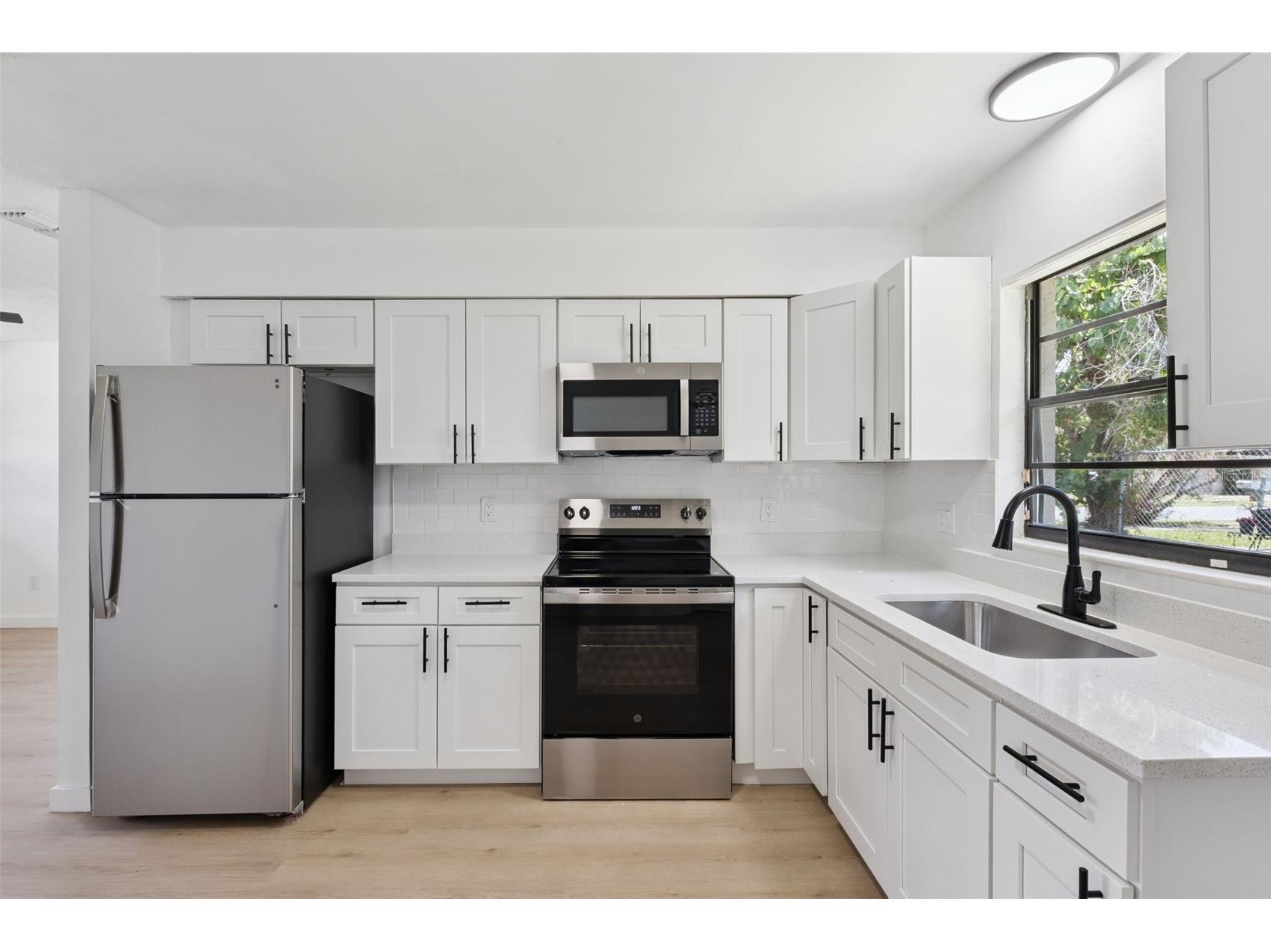 2763 & 2765 Coolidge Avenue Orlando FL 32804 O6417939 image16