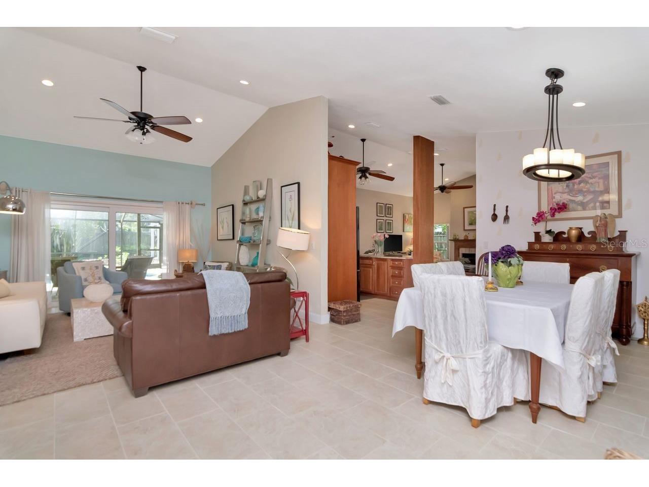 2763 Buckhorn Oaks Drive Valrico FL 33594 TB8502771 image10