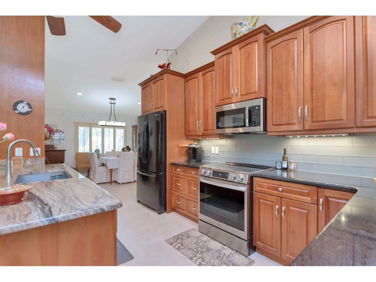 2763 Buckhorn Oaks Drive Valrico FL 33594 TB8502771 image12