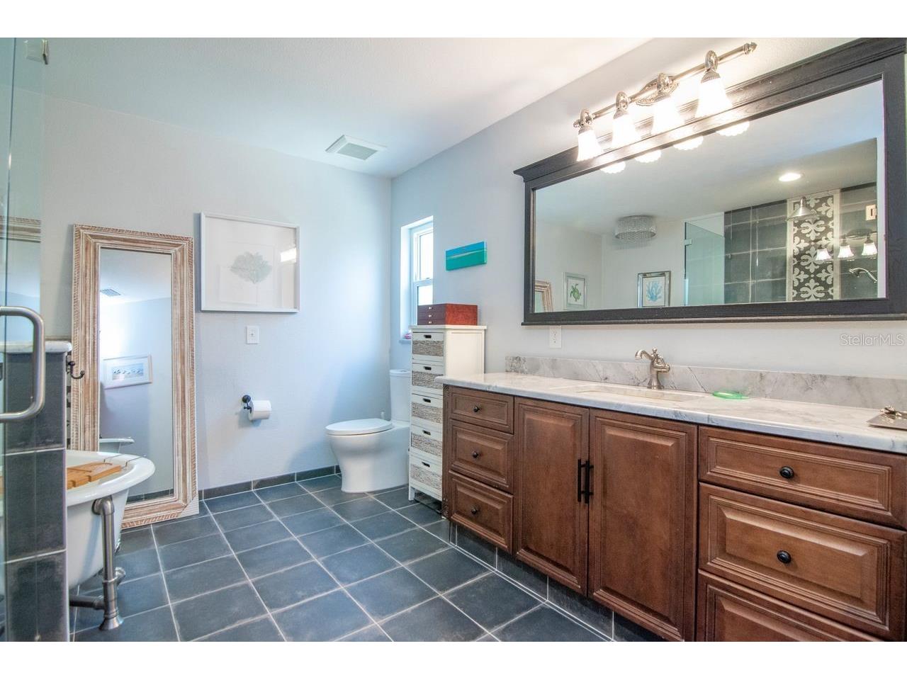 2763 Buckhorn Oaks Drive Valrico FL 33594 TB8502771 image27