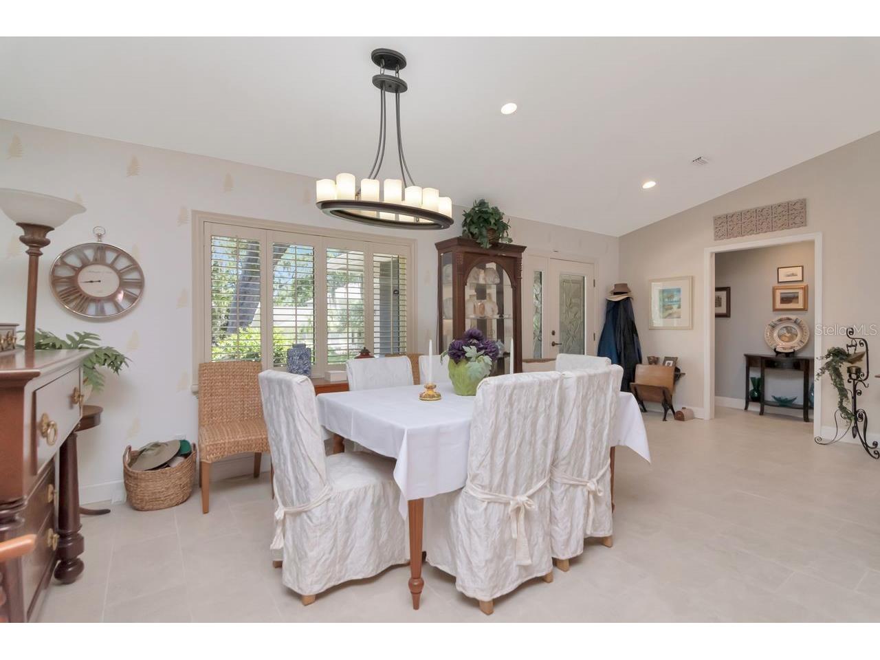 2763 Buckhorn Oaks Drive Valrico FL 33594 TB8502771 image9