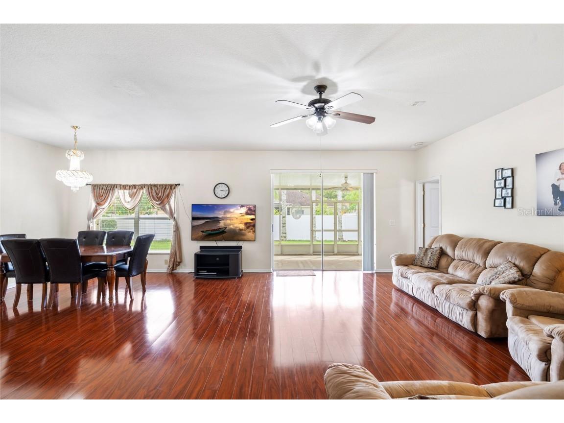 2763 Valencia Grove Drive Valrico FL 33596 L4956383 image11