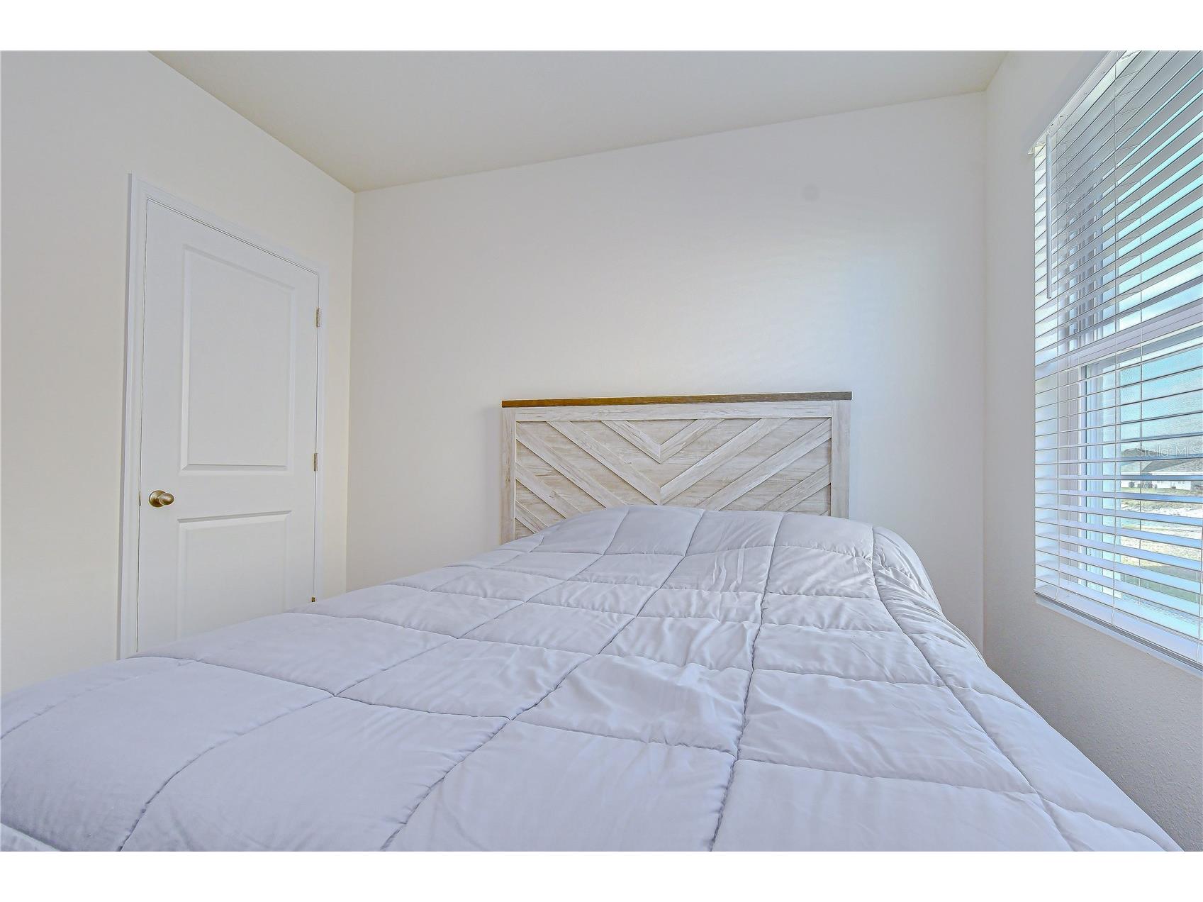 2763 Widewater Way Zephyrhills FL 33541 TB8516658 image12
