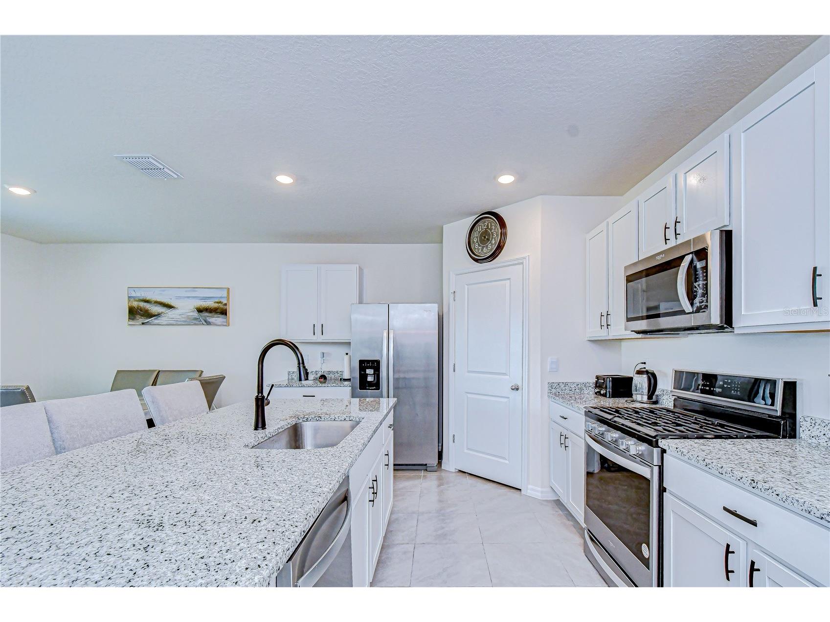 2763 Widewater Way Zephyrhills FL 33541 TB8516658 image36