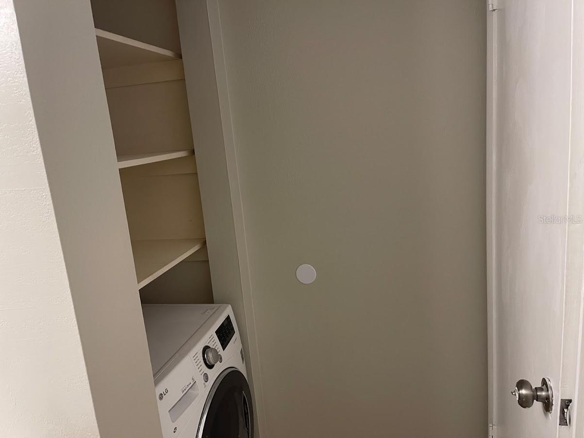 2763 Woodgate Lane #111 Sarasota FL 34231 A4680629 image15