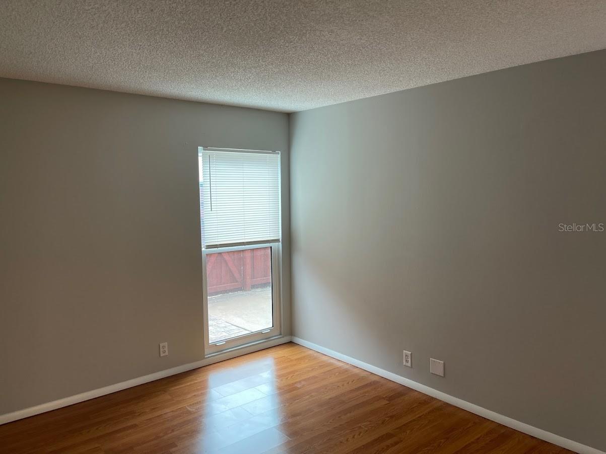 2763 Woodgate Lane #111 Sarasota FL 34231 A4680629 image8