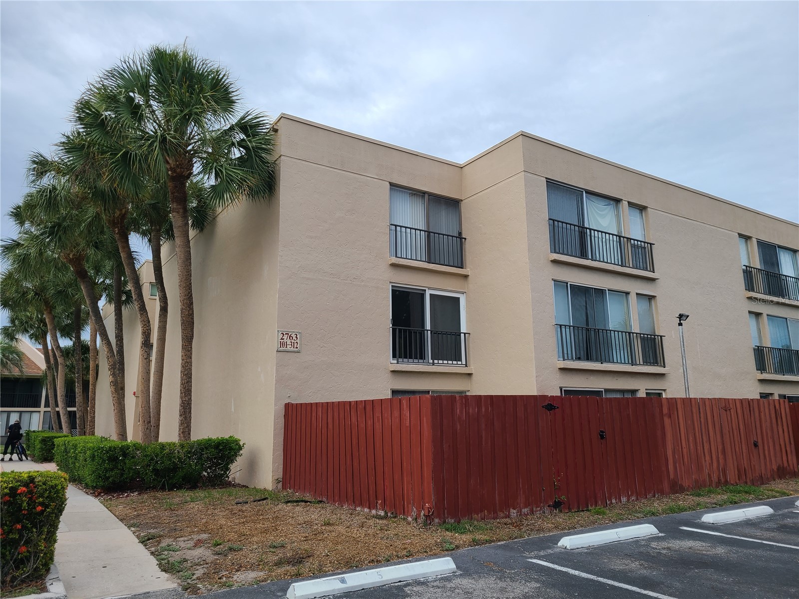 2763 Woodgate Lane #204 Sarasota FL 34231 A4695832 image1