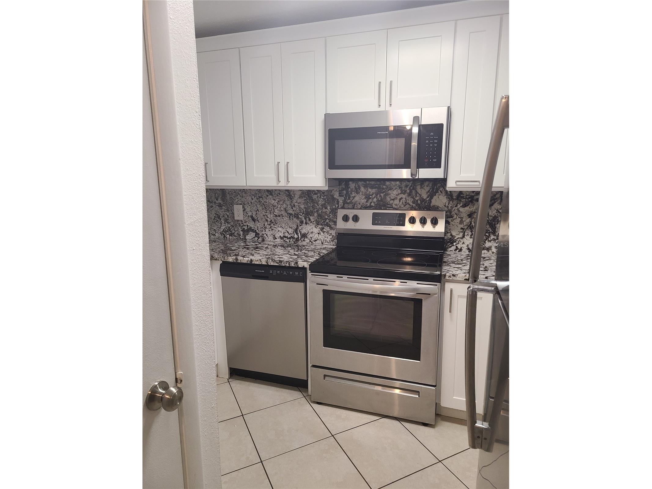 2763 Woodgate Lane #204 Sarasota FL 34231 A4695832 image13