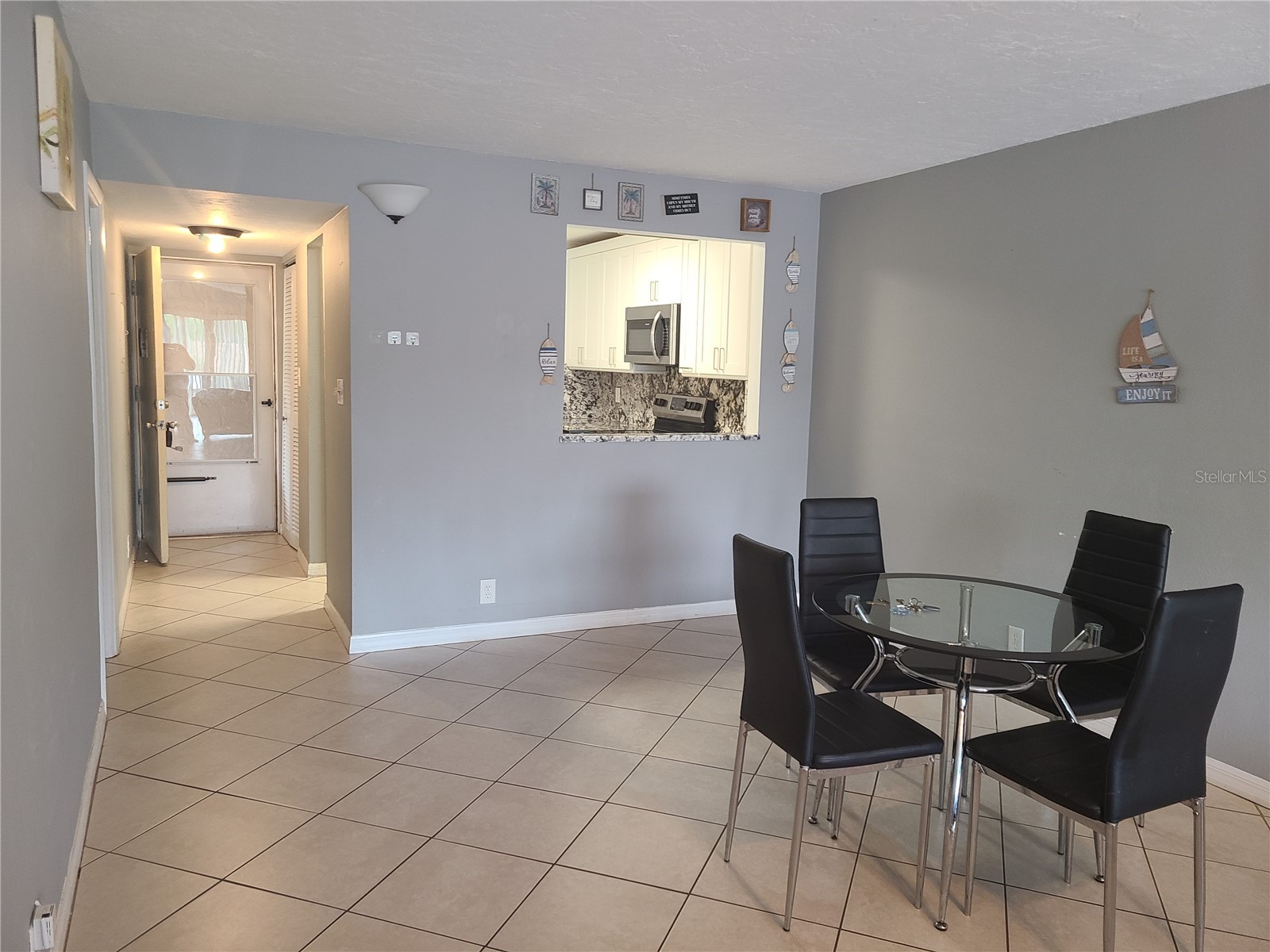 2763 Woodgate Lane #204 Sarasota FL 34231 A4695832 image6